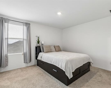 3044 Harper Street - Photo Thumbnail 15