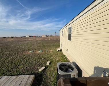 8082 Fm 697 - Photo Thumbnail 14