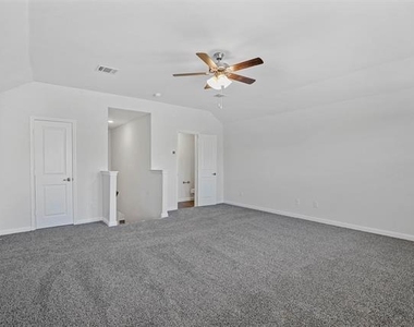 3911 Nature Court - Photo Thumbnail 24