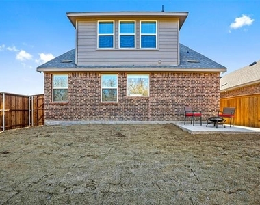 3911 Nature Court - Photo Thumbnail 2