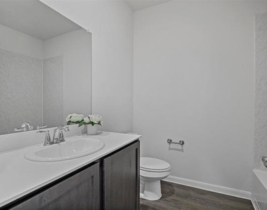 3911 Nature Court - Photo Thumbnail 8