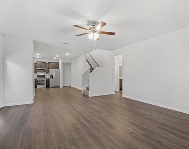 3911 Nature Court - Photo Thumbnail 18