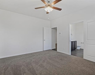 3911 Nature Court - Photo Thumbnail 11