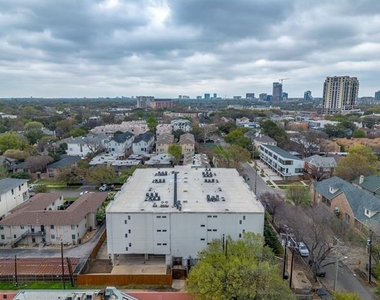 4107 Bowser Avenue - Photo Thumbnail 9