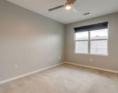 4107 Bowser Avenue - Photo Thumbnail 24