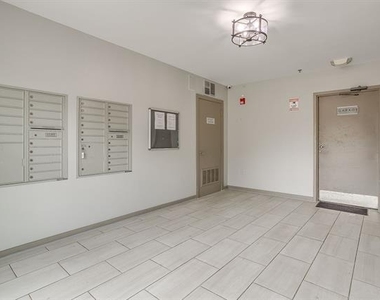 4107 Bowser Avenue - Photo Thumbnail 17