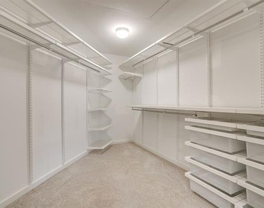 4107 Bowser Avenue - Photo Thumbnail 29