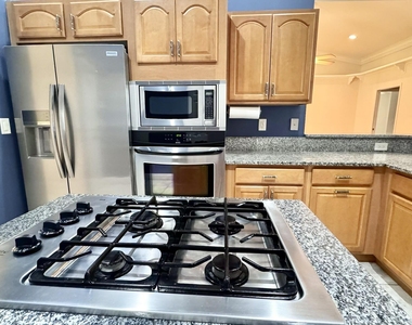 510 Sw South Carolina Drive - Photo Thumbnail 21
