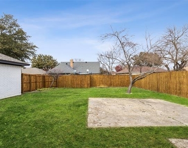 911 Pebblebrook Drive - Photo Thumbnail 29