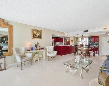 2774 S Ocean Boulevard - Photo Thumbnail 6