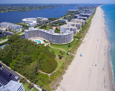 2774 S Ocean Boulevard - Photo Thumbnail 3