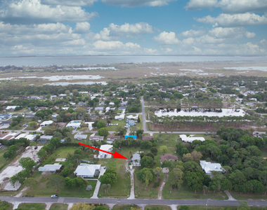4916 Silver Oak Drive - Photo Thumbnail 3