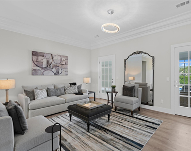 9010 Gardens Glen Circle - Photo Thumbnail 4