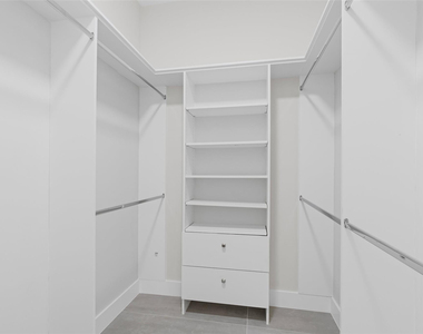 9010 Gardens Glen Circle - Photo Thumbnail 9