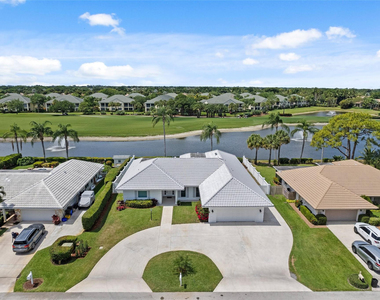 9010 Gardens Glen Circle - Photo Thumbnail 49
