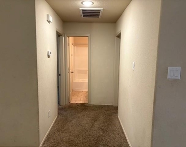 21122 Kirkland Woods Drive - Photo Thumbnail 8