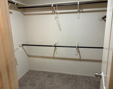 21122 Kirkland Woods Drive - Photo Thumbnail 15