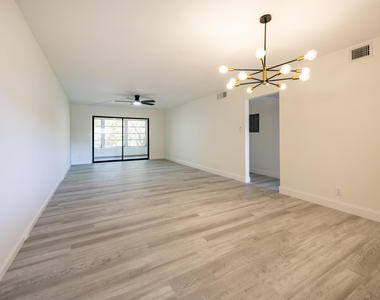 2303 Lucaya Lane - Photo Thumbnail 2
