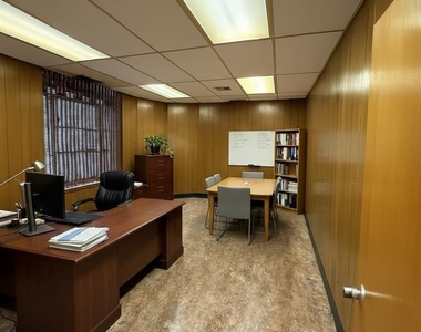 1704 Nw 6th Street - Photo Thumbnail 6