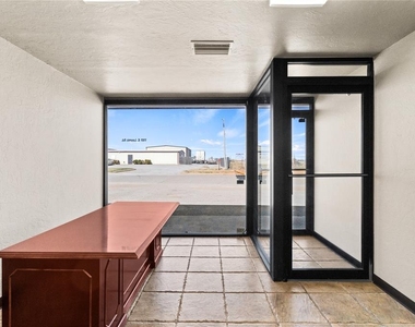1101 E Loomis Road - Photo Thumbnail 5