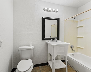 1101 E Loomis Road - Photo Thumbnail 26