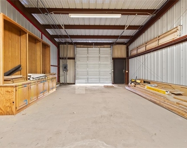 1101 E Loomis Road - Photo Thumbnail 34