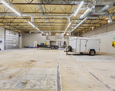 1101 E Loomis Road - Photo Thumbnail 22