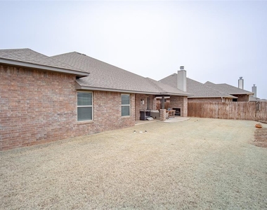 18644 Groveton Boulevard - Photo Thumbnail 34