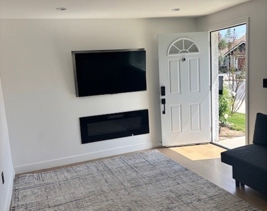 7247 Capistrano - Photo Thumbnail 3
