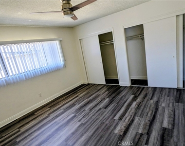 2758 Orange Avenue - Photo Thumbnail 11