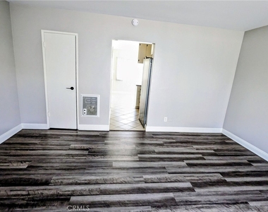 2758 Orange Avenue - Photo Thumbnail 1