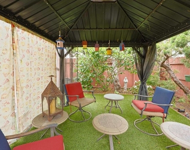 1027 Encino - Photo Thumbnail 51