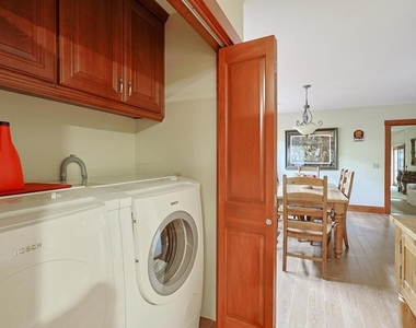 1027 Encino - Photo Thumbnail 43