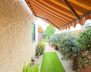 1027 Encino - Photo Thumbnail 47
