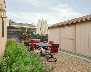 1027 Encino - Photo Thumbnail 52