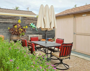 1027 Encino - Photo Thumbnail 53