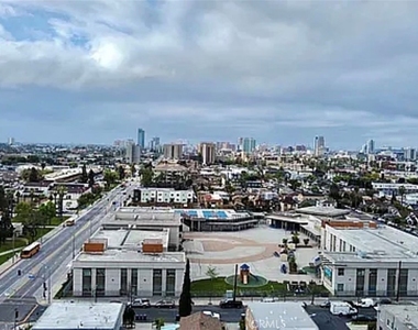 549 E 17th Street - Photo Thumbnail 17