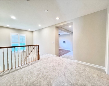 17 Pamela Way - Photo Thumbnail 13