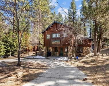 1140 Vine Avenue - Photo Thumbnail 1