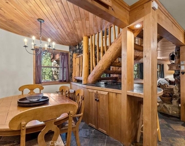 1140 Vine Avenue - Photo Thumbnail 9