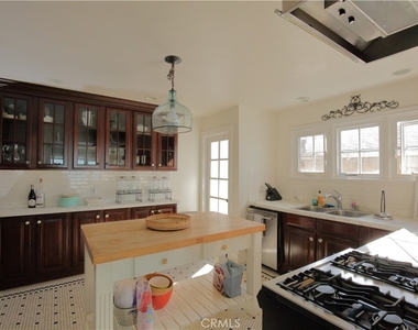 1061 Gaviota - Photo Thumbnail 5