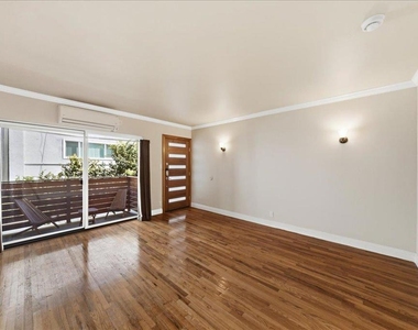 11719 Mayfield Avenue - Photo Thumbnail 1