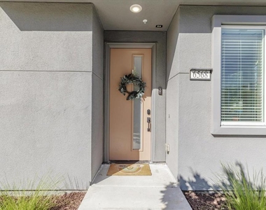 6568 Vision Court - Photo Thumbnail 1