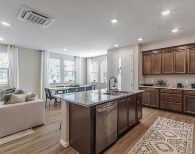 6568 Vision Court - Photo Thumbnail 5