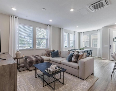 6568 Vision Court - Photo Thumbnail 4