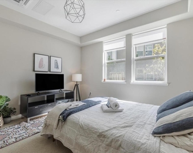 6568 Vision Court - Photo Thumbnail 17