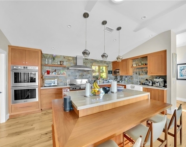 3064 Nestall - Photo Thumbnail 11