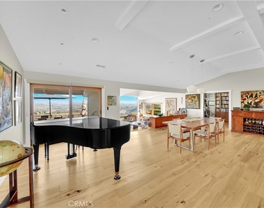 3064 Nestall - Photo Thumbnail 6