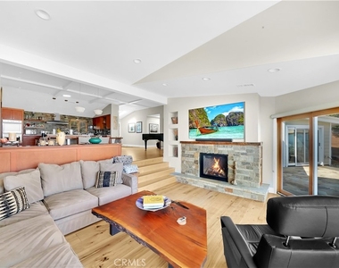 3064 Nestall - Photo Thumbnail 16