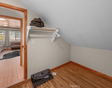 1025 E Country Club - Photo Thumbnail 22